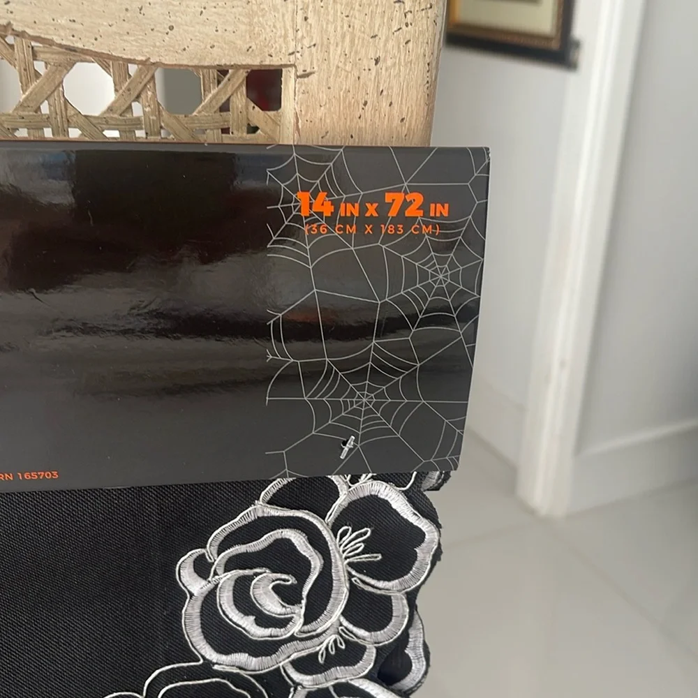 Spooky Hollow Halloween Black Silver Detailed Skull & Roses Table Runner